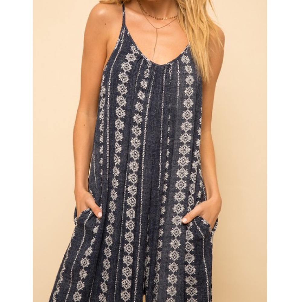 Emily~Wide Leg Jumpsuit - Picture 4 of 6